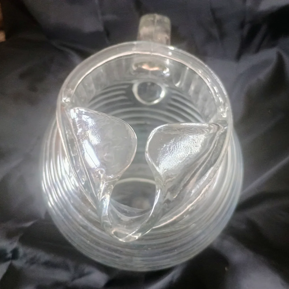Anchor Hocking Ribbed Glass Pitcher - Picture 4 of 5